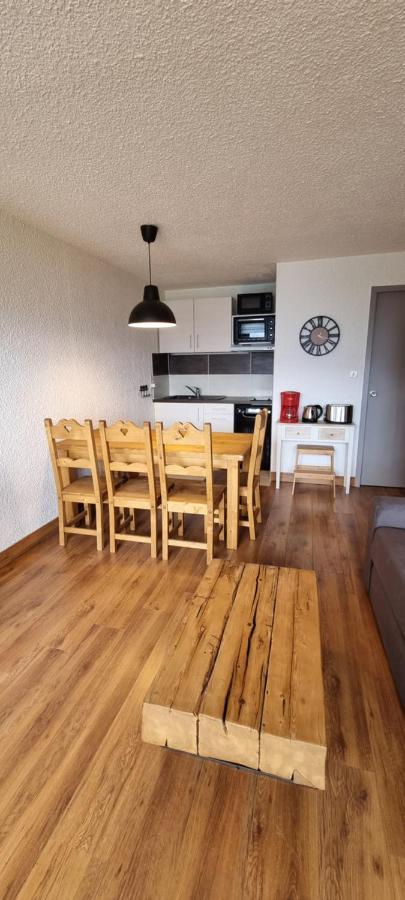 Auris Les Gentianes Station Alpe Huez Apartment Bagian luar foto